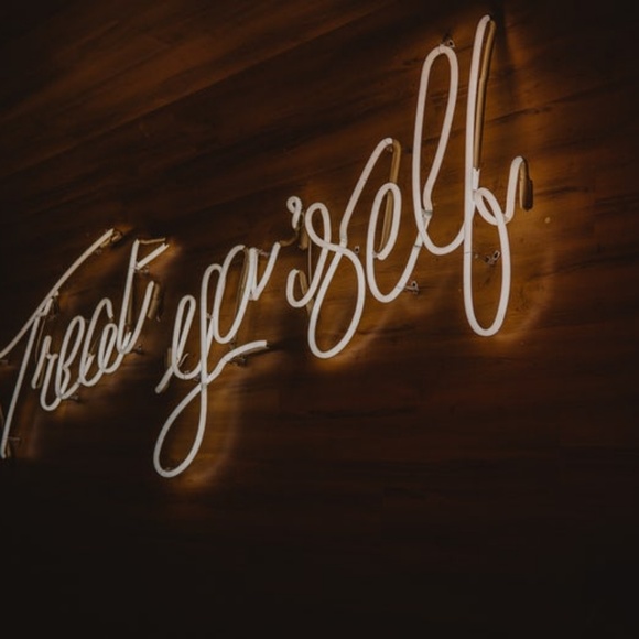 Tory Mystery box #2 10 count EUC GUC Medium Large - Picture 3 of 6